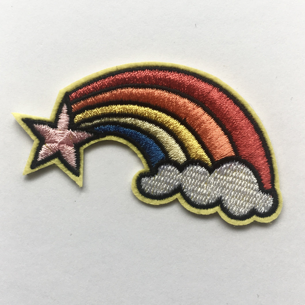 Iron on Embroidered Patch Badge - star + rainbow